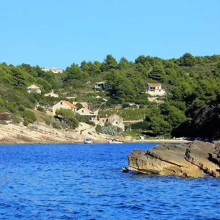 דירה By The Sea Cove Salbunara - Bisevo, Vis - 12700 *
