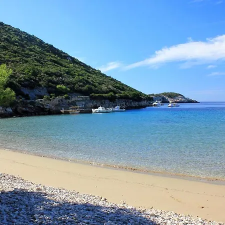 By The Sea Cove Salbunara - Bisevo, Vis - 12700